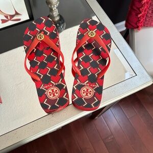 Tory Burch Red and Black Logo Pattern Flip Flops